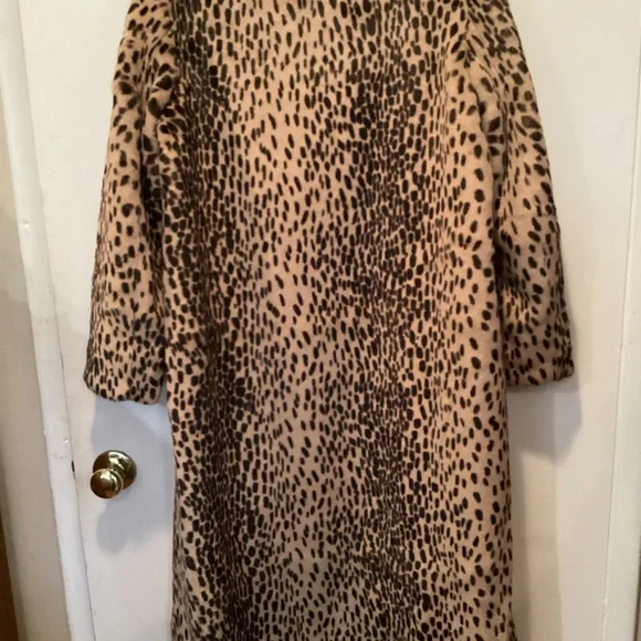 Michelle Mason Faux Fur tiger Long Coat size 4 - Picture 4 of 5